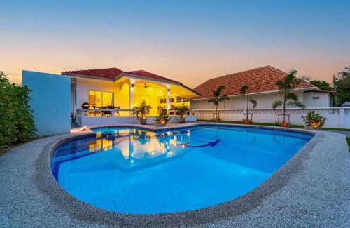 Hua Hin Villa | Family-Friendly 4 Bedroom Villa with Private Pool Retreat