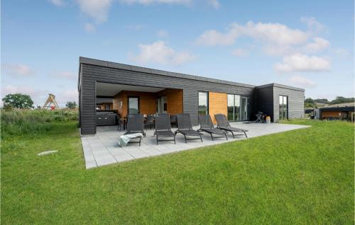 Hjarbæk House | Spacious 4 Bedroom Home in Løgstrup - Ideal for Families