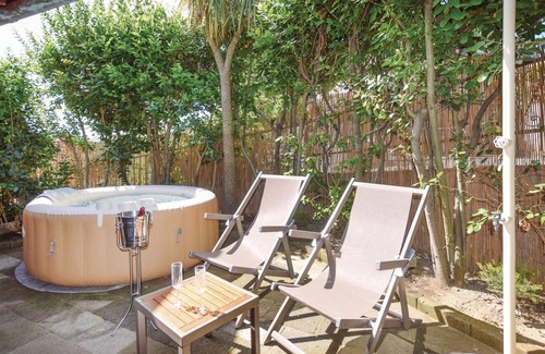 Massarosa House | Immaculate 4-Bedroom Getaway in Massarosa with Spa