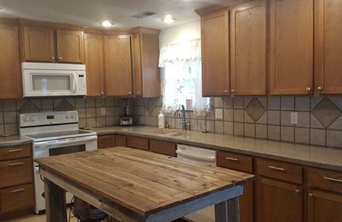 Mountain Home House | Explore Boise National Forest from Your Ideal Retreat