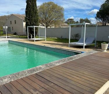 Cabrieres-d'Avignon Villa | 4 bedroom villa, private pool and garden