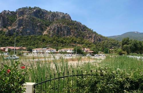 Dalyan City Center Villa | 4 bedroom villa (1 downstairs) Private pool. Only a 5 minute stroll to the river