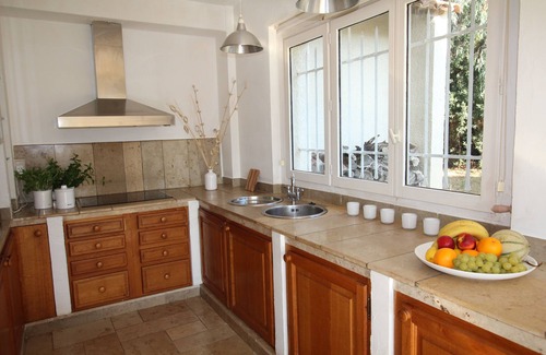 La Croix-Valmer Villa | Seaside Villa with Pool Near St Tropez for Memorable Getaways