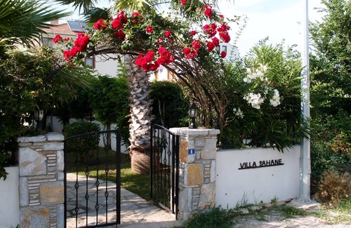 Dalyan City Center Villa | Discover a 4-Bedroom Villa with Private Pool near Dalyan