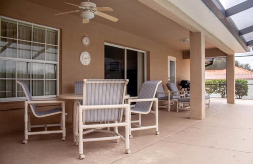 Inverness House | Family-Friendly 4-Bedroom Villa with Free Solar Pool Heating