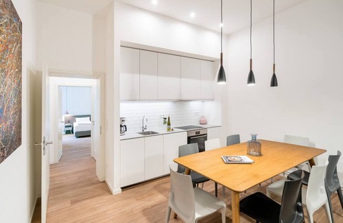 Mitte Apartment | Exceptional 4-Bedroom Apartment with Comfy Balcony Retreat