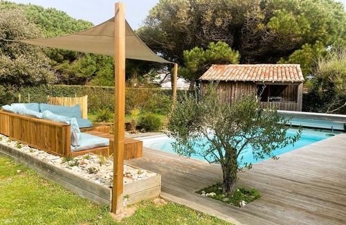 La Couarde-sur-Mer Villa | Experience DUNE Villa: Premium Stay in La Couarde sur Mer
