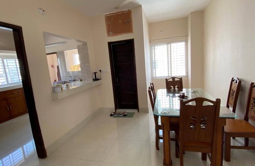 Basundhara Residential Area Apartment | Cozy 4 Beds Condo Holiday Home with Pool in Bashundhara
