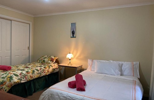 Reservoir House | Cozy 4-Bedroom House near Amenities in Reservoir