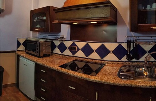 Ubeda House | Historic Ubeda Retreat: Family & Pet Friendly Comfort