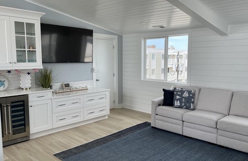 Sea Isle City Condo | Ocean View Penthouse Condo - Beach Block Retreat in Sea Isle City