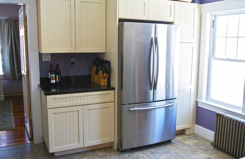 Ogunquit House | Spacious 4 BR Retreat Steps from Town Center and Beach
