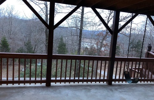 Clarkson House | Relaxing Lake Nolin Retreat with Fireplace and Dock