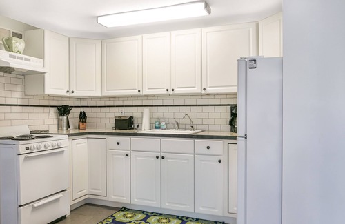 East Moriches House | Bay View Retreat: Private Heated Pool & 10/10 Guest Rated