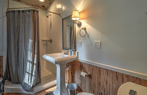 Darien Other | Exceptional 4-BR Hatcher House with Pool & Firepit on Farm