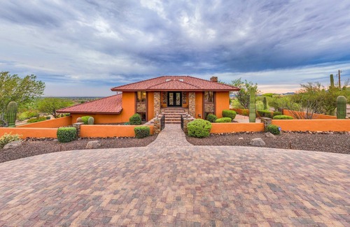 Las Sendas House | Family-Friendly Mesa Paradise with Pool & Scenic Views