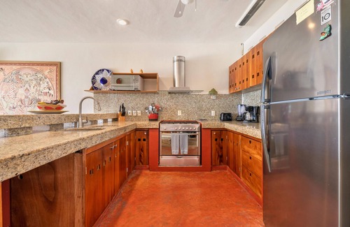 Cancun Condo | Oceanfront Villa with Pool: Rated 10/10 by Guests