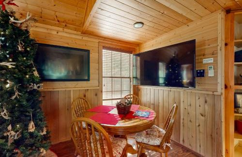 Ledbetter House | Explore 4 Cozy Cabins at Reindeer Ranch, Perfect for Families