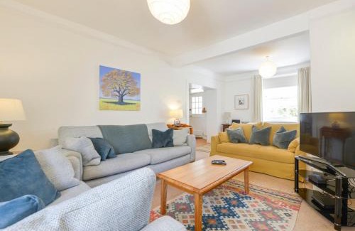 Hope-Cove House | Luxury Ocean View Stay at 4 Coastguards Cottage - Rated 10/10