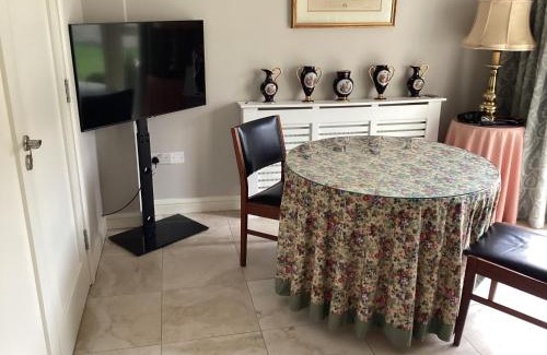 Johnstown House | Explore Cois Glaisin View: Guest Rated 9.1/10