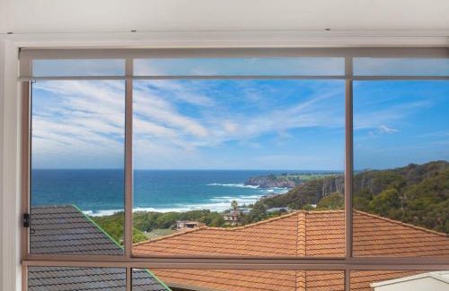 Kianga House | Discover 4 Dawn Parade Kianga: Family & Pet-Friendly Stay