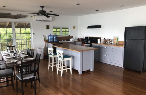 George Town House | Waterfront Retreat with 4 Double Beds Near George Town