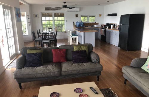 George Town House | Waterfront Retreat with 4 Double Beds Near George Town