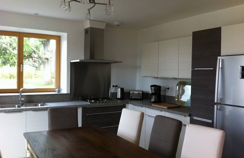 Charentay Cottage | Pet-Friendly Gîte with Pool in Beaujolais - Guest Rated 9.8