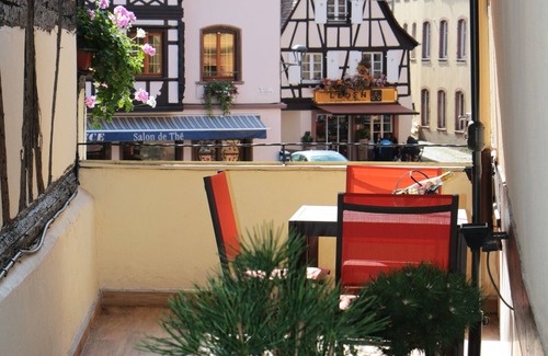 Obernai Cottage | Highly Rated Gîte "La Fontaine Sainte-Odile" with Breakfast