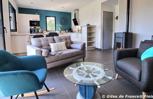 Telgruc-sur-Mer House | Stunning 4* Gite with Spa & Oceanfront Views at Phare d'Ar Men