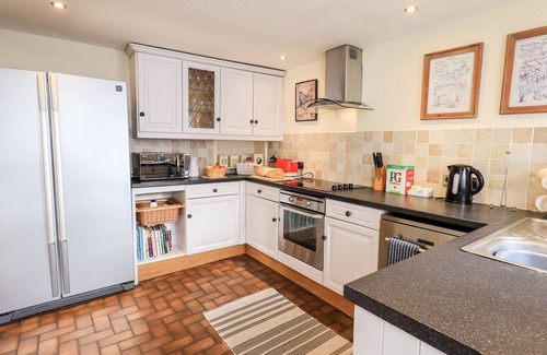 Burton Cottage | Cozy Greencross Cottages: Pet Friendly & Family Ready