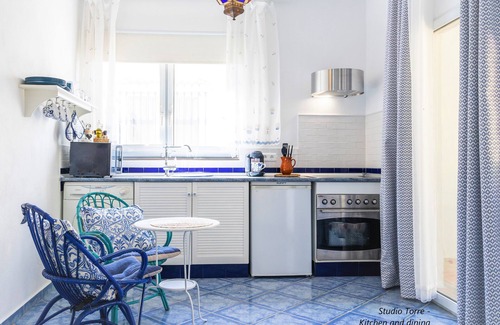 Canillas de Aceituno Villa | Discover 5 Holiday Homes with Pool & Jacuzzi Near Nature