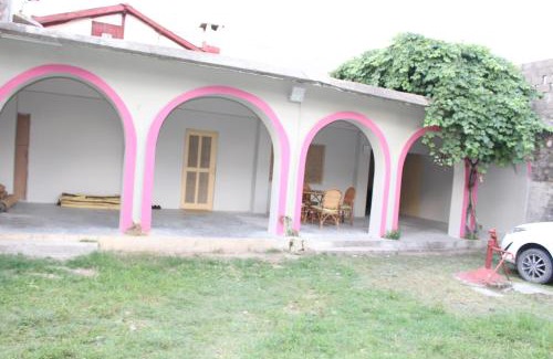 Balakot House | Private 2-Bedroom Guest House with Lawn & Pet-Friendly Amenities