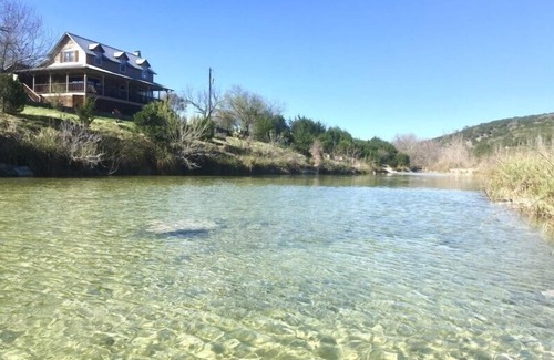 Uvalde House | Riverfront Retreat at 4 Maples on the Frio with Wi-Fi