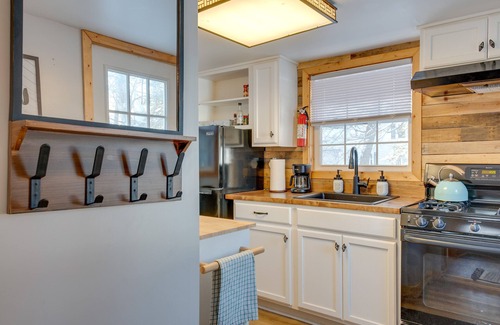 Blakeslee Cabin | Inviting Blakeslee Cabin Near Jack Frost Ski Area
