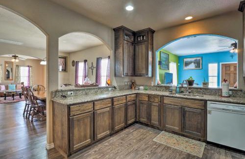Travis County House | Ideal Home with 3 Acres near Circuit of the Americas