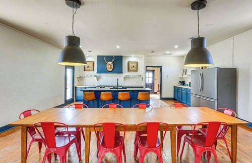 Fort Davis Apartment | 4 Mi to Davis Mountains State Park: Family Retreat