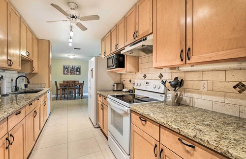 South Bradenton House | Bradenton Home: Family-Friendly Retreat Near Downtown