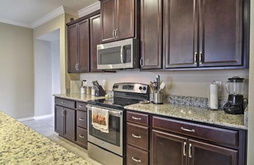 Sanford House | Peaceful Sanford Retreat with Pool Access Near Downtown