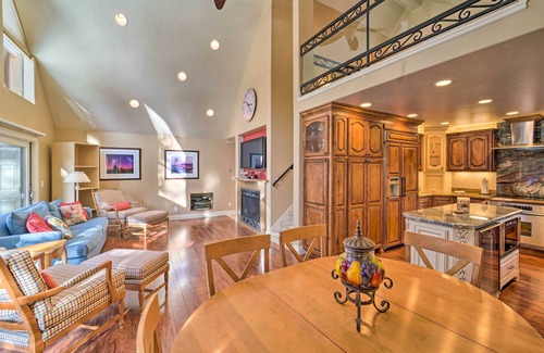 Truckee Cottage | Cozy Tahoe Donner Home with Private Hot Tub & Pool