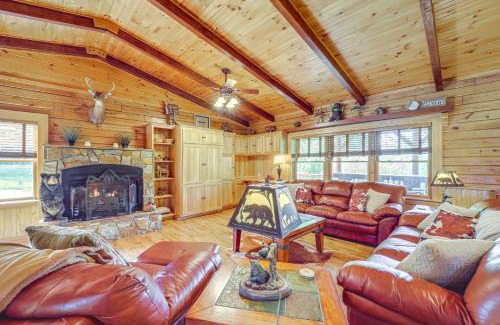 Newland House | Family-Friendly Newland Cabin Near Grandfather Mountain