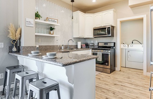 Greenehaven House | 4 Mi to Lake Powell: Retreat w/Game Room!