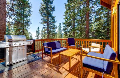 Kingswood Estates House | 4 Mi to Lake Tahoe Family Cabin with 3 Decks!