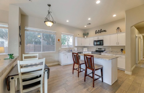 Arizona Skyline Community House | Idyllic Mesa Abode with Grill & Hot Tub, 2 Mi to Shops