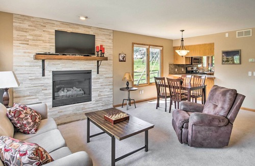 Estes Park House | Scenic Home w/ Golf Course & Mountain Views Near RMNP