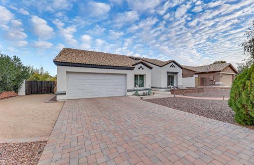 East Mesa House | Cozy Mesa Home with Patio and Grill Near Salt River