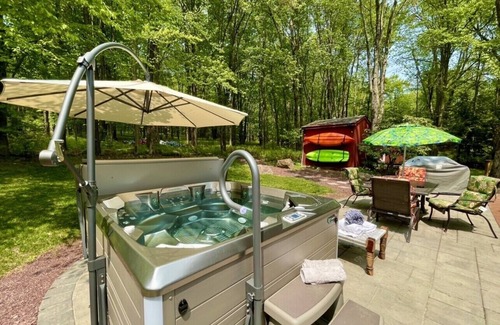 White Haven Ski Chalet | Ocean View Getaway with Kayaks, Hot Tub & Privacy