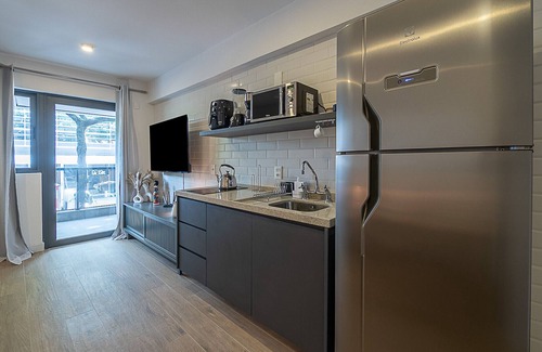Ipanema Apartment | Romantic Escape in Ipanema | Top-Rated with Ocean Views