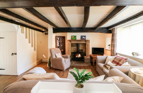 Osmotherley House | Pet-Friendly 4 North End: Family Comfort in Every Stay
