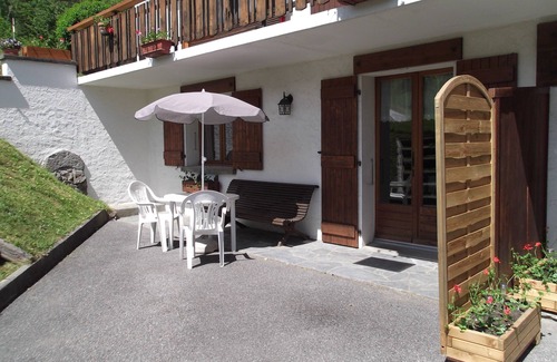 Saint-Gervais-les-Bains Apartment | Exceptional Garden-Level Apartment with Mont Blanc Views